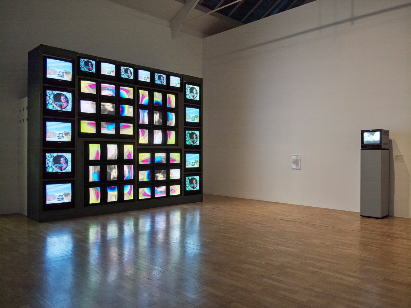 “Electronic Superhighway” the impact of new technologies on the artistic creation from 1966 to the present day at the MAAT of Lisbon, with the Whitechapel Gallery