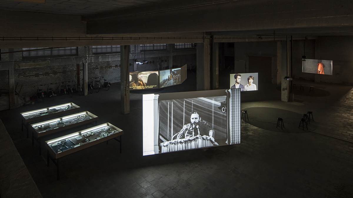 « Op-Film: Une Archéologie de l’optique », exposition autour des technologies optiques par Filipa César et Louis Henderson au Khiasma in Paris